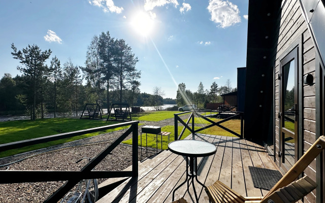 Гостевой дом на берегу реки