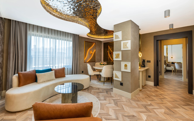 Lexia Hotels
