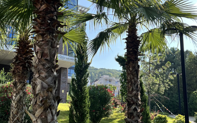 V Rayone Primorye Apartments