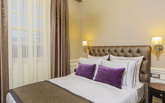 Meroddi Bagdatliyan Hotel