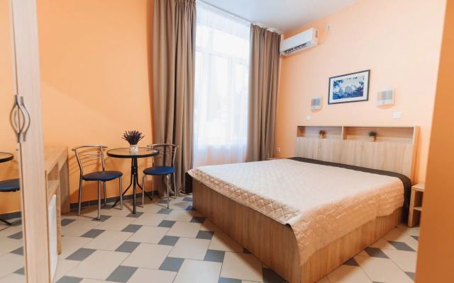 Yurzuf Mini-Hotel