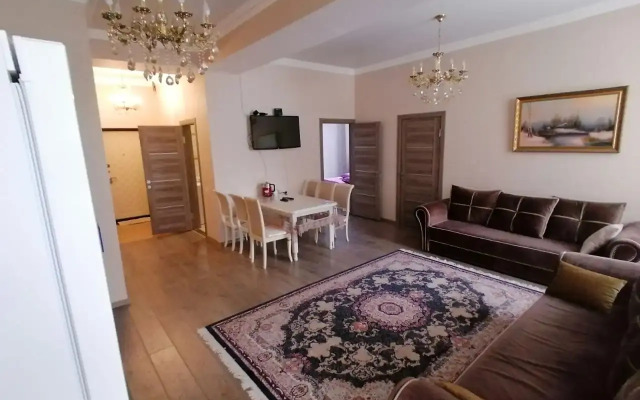 Апартаменты Вершина 204