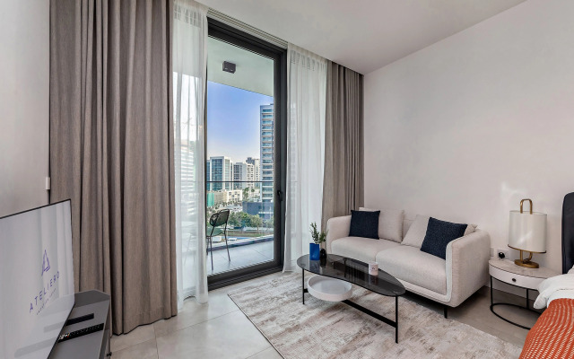 Modern Studio at Paragon Apartments