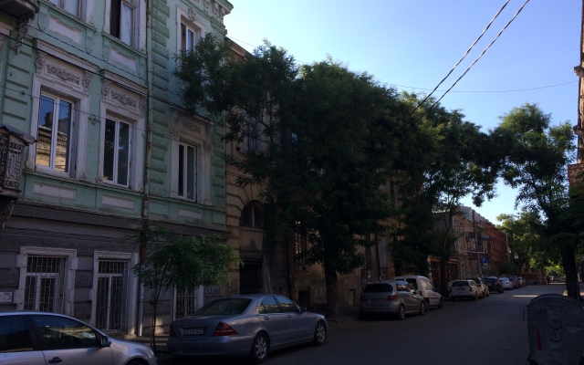 Oasis Apartments