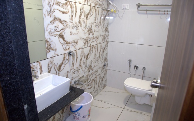 Shobhna Palace by Sky Stays Hotel