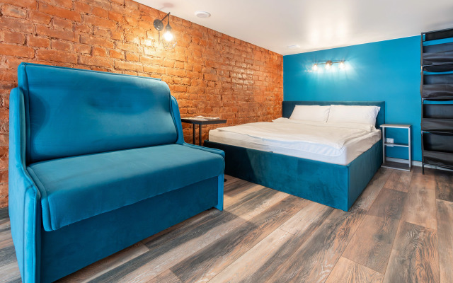 Квартира Просторная студия на Садовой