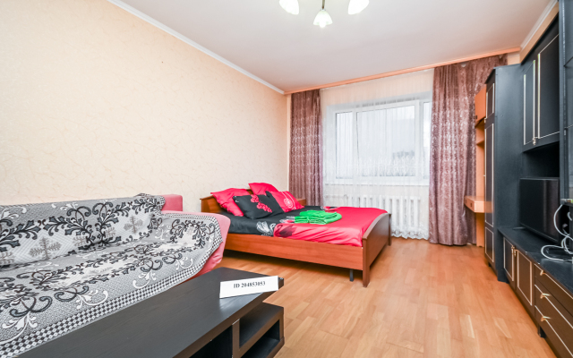 Na Prospekte Krasnoj Armii Apartments