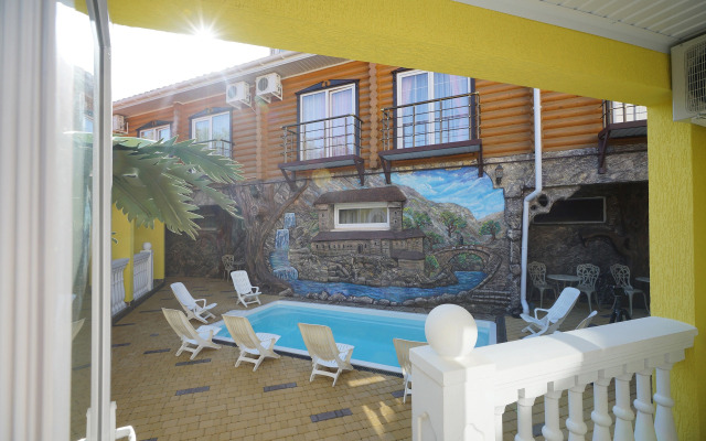 Отель Роман