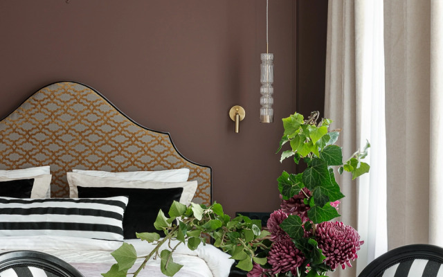 Квартира с авторским дизайном LetYourFlat Burgundy