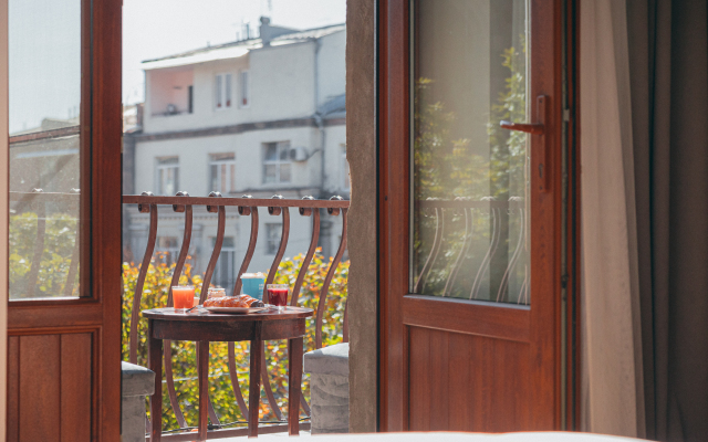 KeyGo #0011, 2 Bedroom, Near The Opera House Apartments