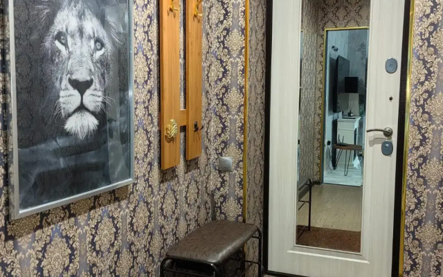 V Centre Norilska Flat