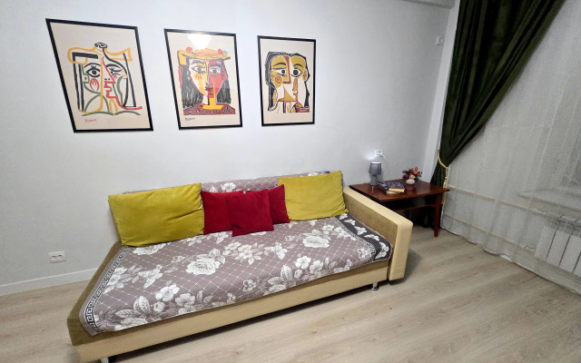 Квартира Центр города двухкомнатная район Посольства США