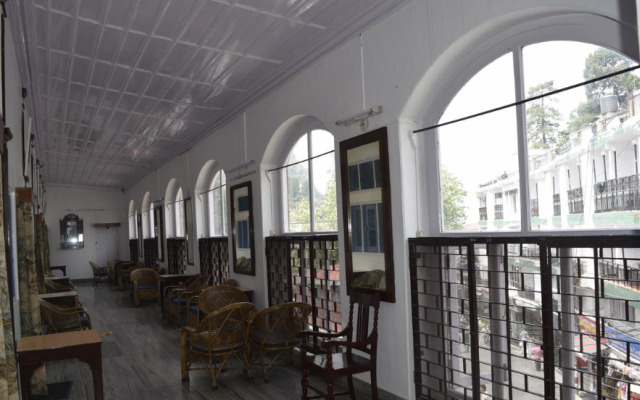 Clarks Hotel