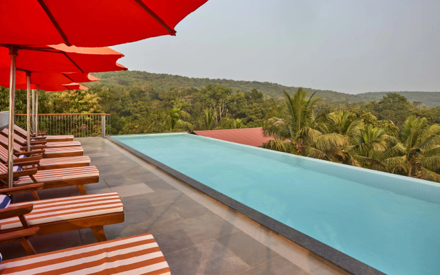 Отель The Passport