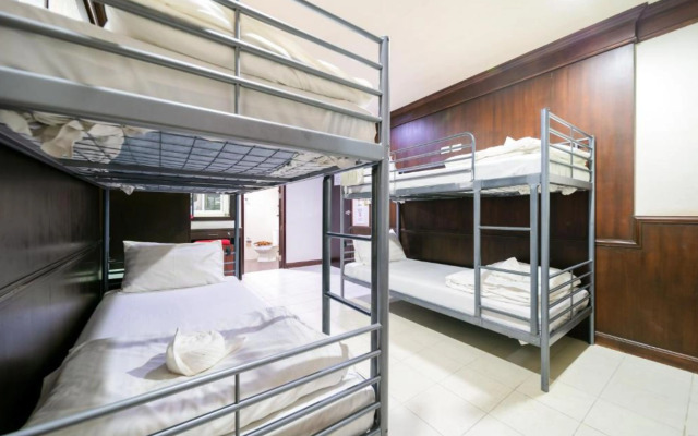 Хостел Ebs Hostel Phuket