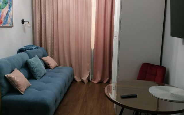 Квартира Студия рядом с Спасом-на-Крови и Эрмитажем