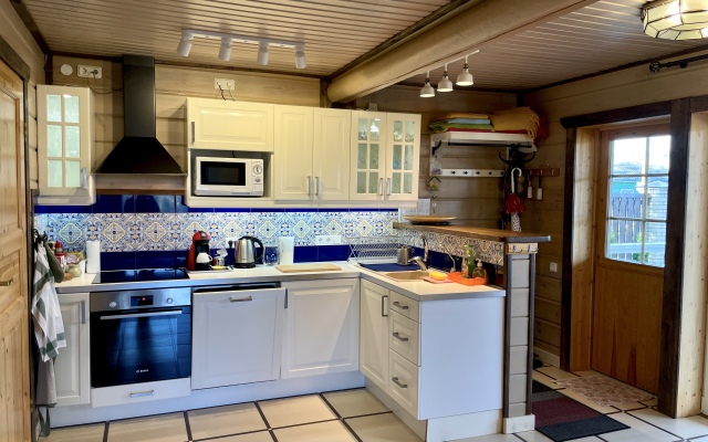 Ryadom s Igoroy Guest House