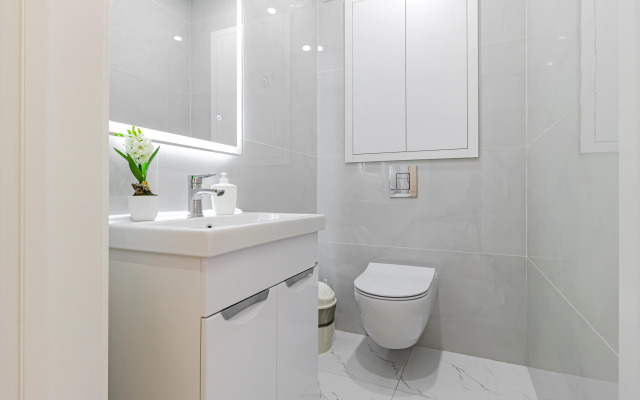 Trekhkomnatnie Ryadom S Trts Abu Dhabi Plaza Apartments