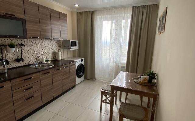 1-room Euro with mountain view Apartments