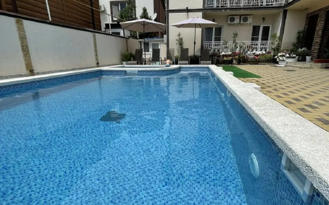 Ellada Guest House