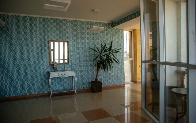 Metropol Hotel