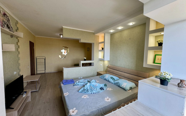 Na Ulitse Normandiya-Neman 74 Flat