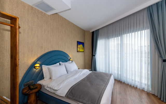 Nenessa Airport Hotel