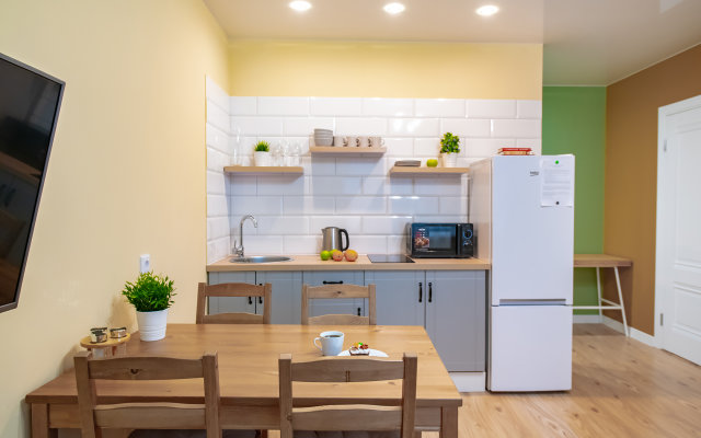 Квартира Стильная Яркая Двухкомнатная на Кольце Багратиона