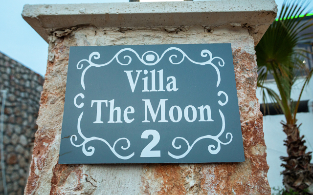 Вилла Villa The Moon