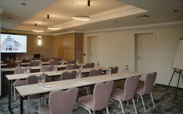 Отель Гранд Отель Эмеральд