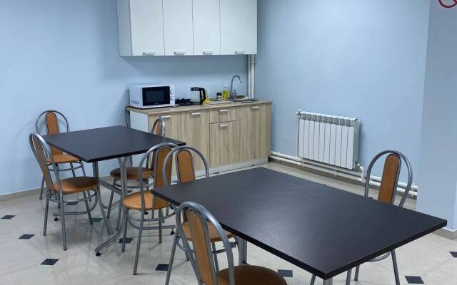Свои Люди Hostel