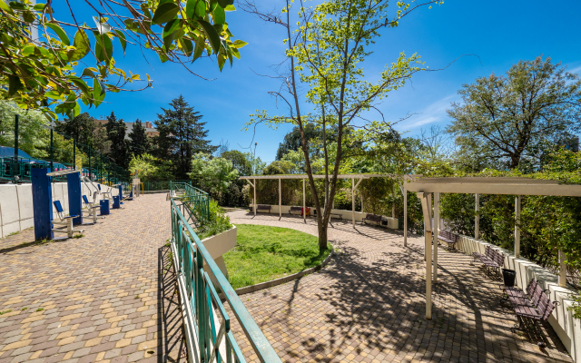 Panorama S Vidom Na More Dendrariy Flat