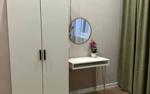 Premium 2-kom. s shikarnym vidom na ozero Flat
