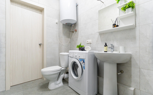 Prostornye s Panoramnym Balkonom ot LetoApart Apartments
