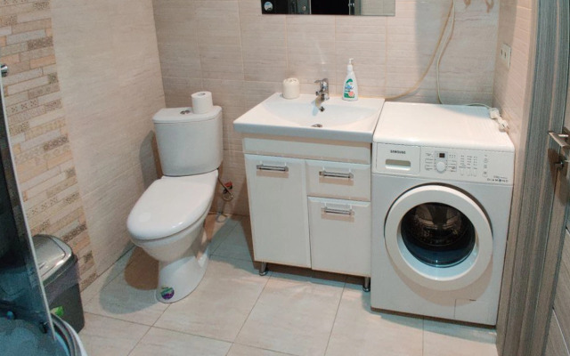 V 5 Minutakh Ot Morya Studio Flat