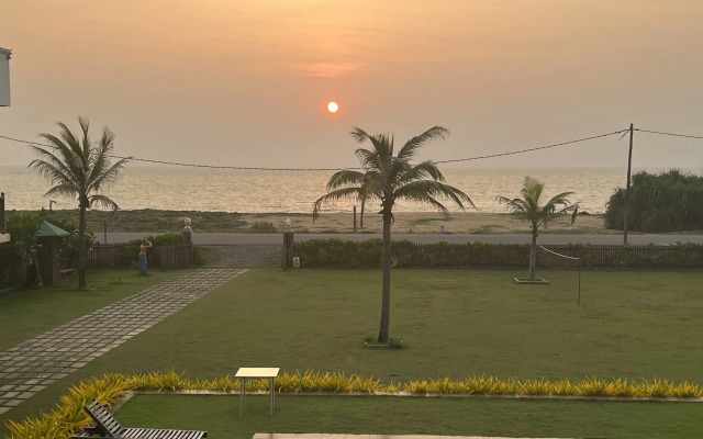 Calypso Sunset Beach Boutique Hotel