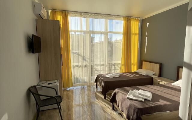 Golden Gagra Hotel