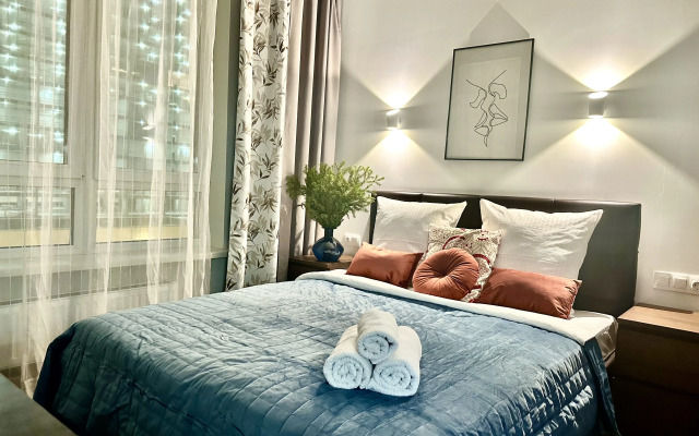 Lyuks-Studiya Dizaynerskaya s Vidom na Reku i Moskva Siti Flat