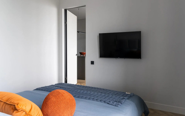 ApartLux Apartments