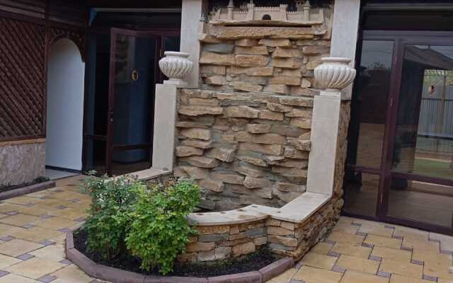 Gostevoy Dom Grand Hotel Guest House