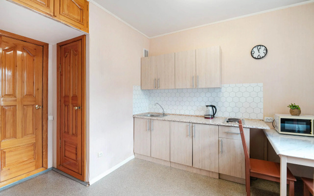 Prostornaya Kvartira S Dzhakuzi Flat