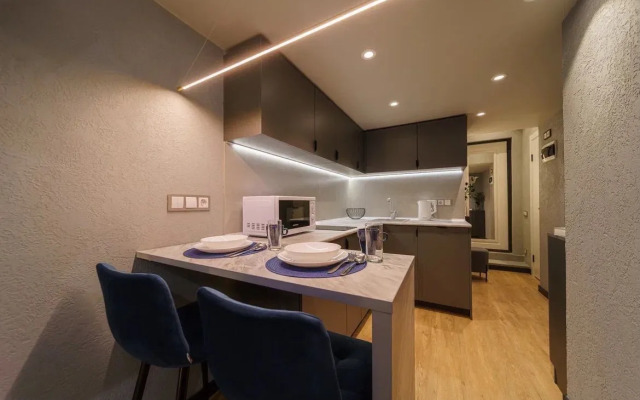 Studiya Nizhnyaya Pervomayskaya 64 Flat