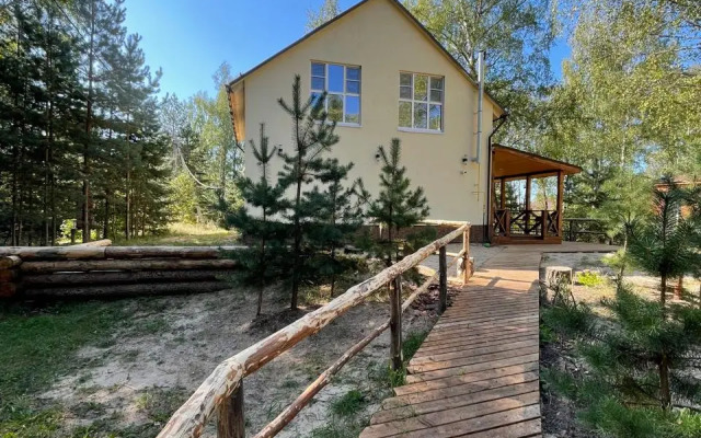 Частный дом Дом для семьи и небольшой компании