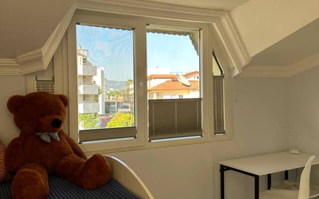 Bolshaya ryadom s Morem Flat