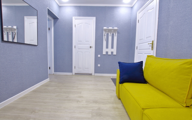 Апартаменты Квартира на Ершова 2 этаж