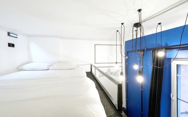 BookCase Hotel&Hostel