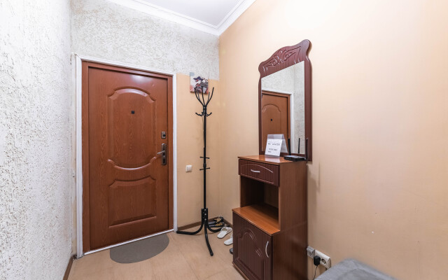 U Finlyandskogo Vokzala I Kreysera Avrory Apartments