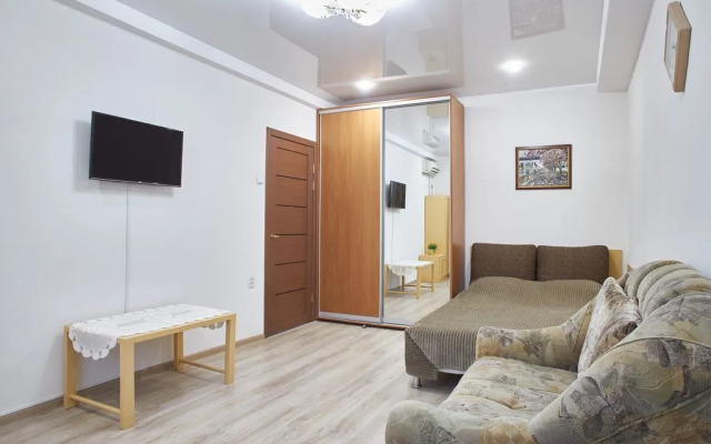 Квартира уютная на улице Генерала Петрова 12