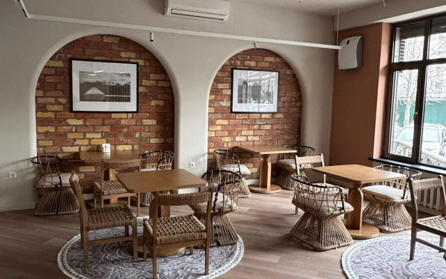 Bugu Hotel