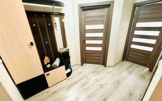 Апартаменты однокомнатные с балконом на Союзной 4